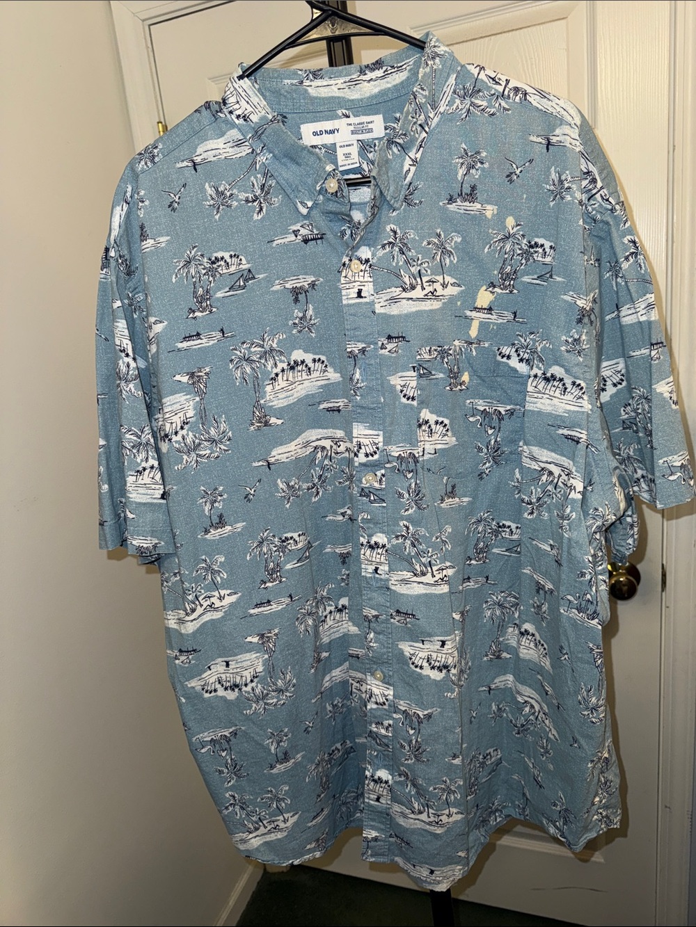 Old Navy 3XLT Light Blue Tropical Island Print Short Sleeve Button-Up